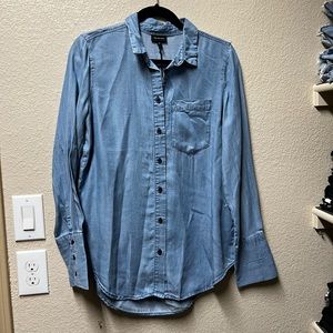 Who what wear chambray long sleeve shirt.